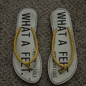 Kenneth Cole Yellow and White Flip-Flop Sandals